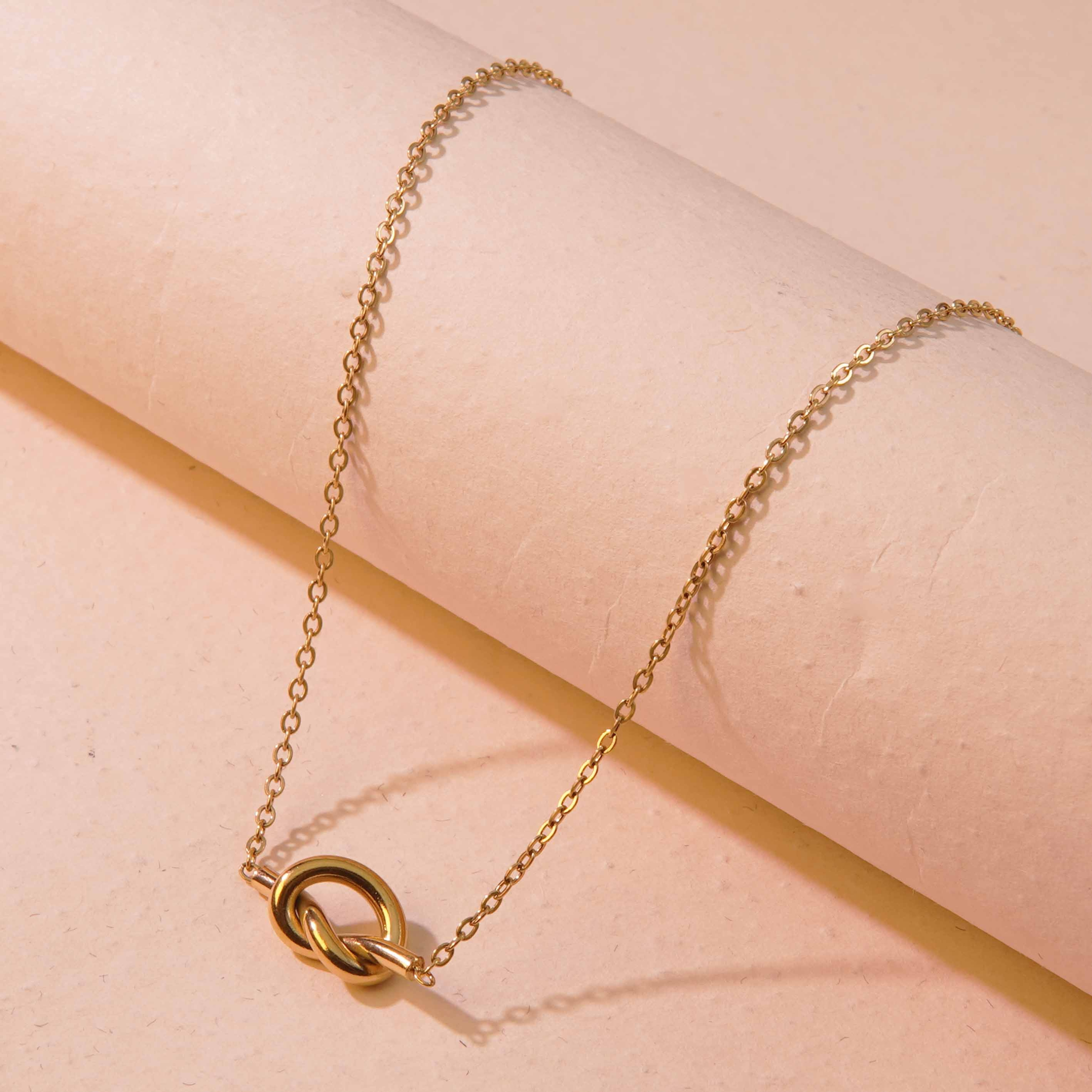 1 Piece Knot Charm, Cable Chain + 2 Piece Knot Earrings - 18K Gold