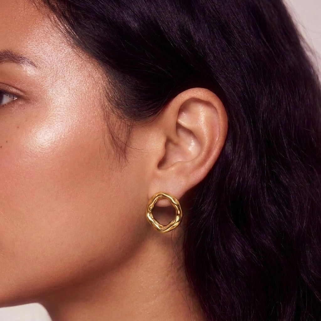 1 Pair Ripple Earrings - 18K Gold Plated