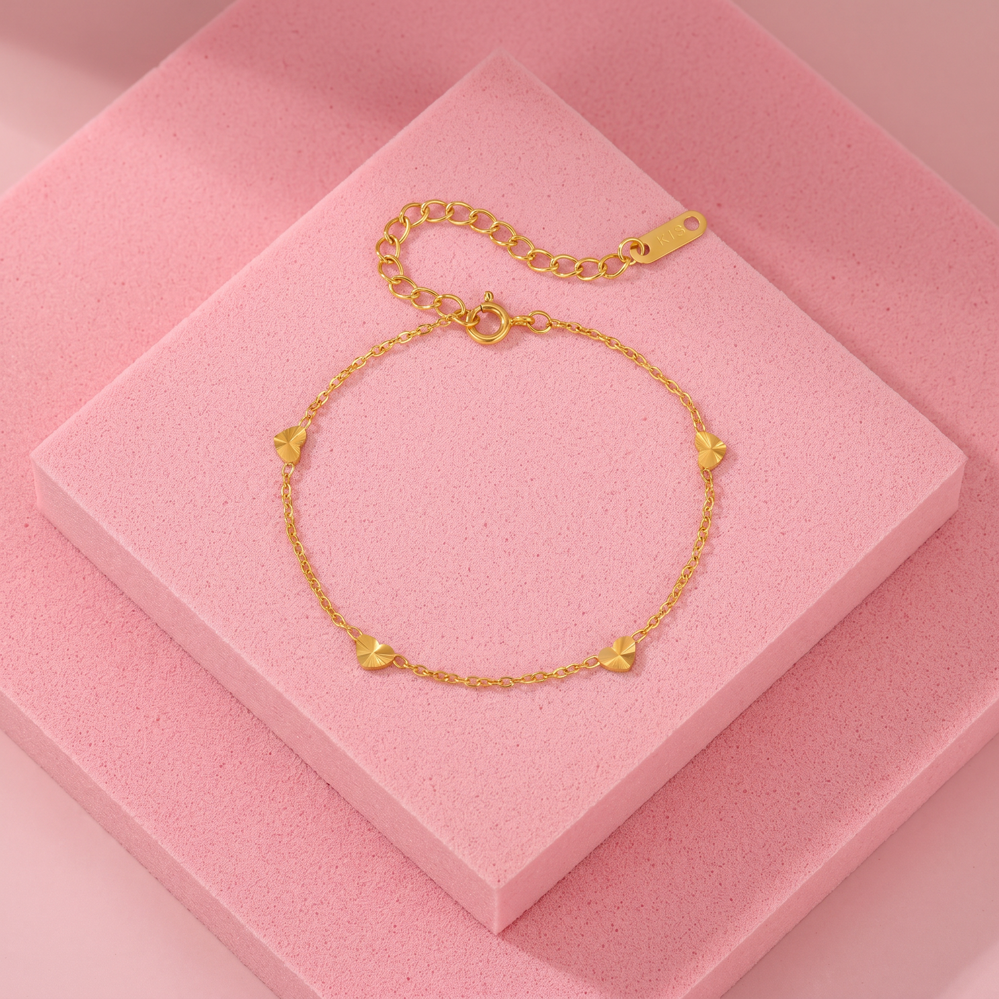 Incremented Heart Charm Bracelet - 18K Gold Plated
